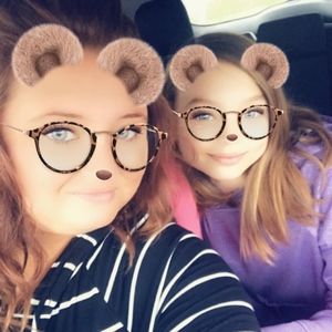 Meet your Posher, Stefanie